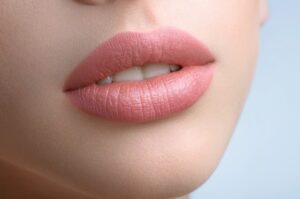 FAQ sur la chirurgie esthétique des lèvres